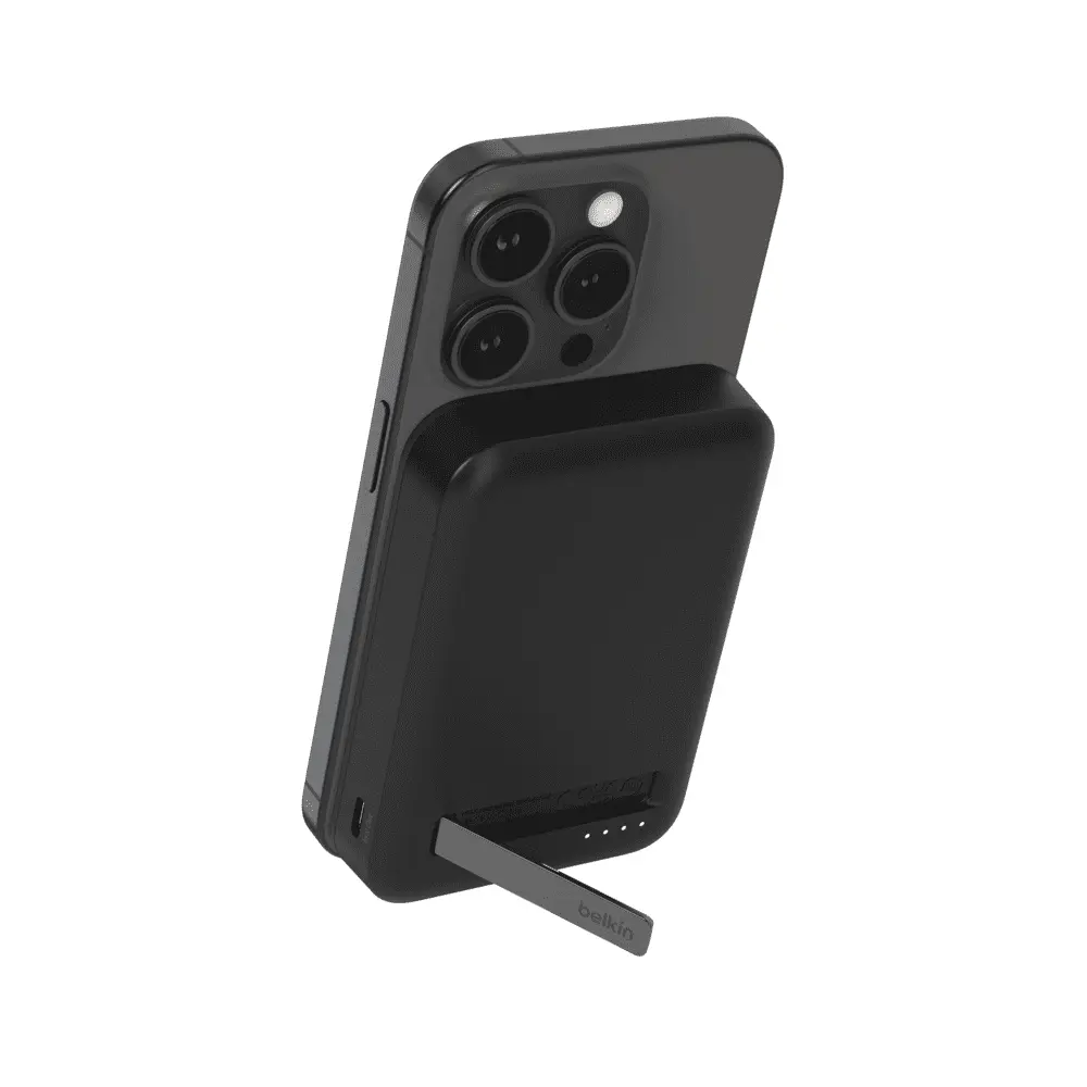 1 22b8692cba04549 BPD007btBK MagneticQi2PowerBanks Hero WEB